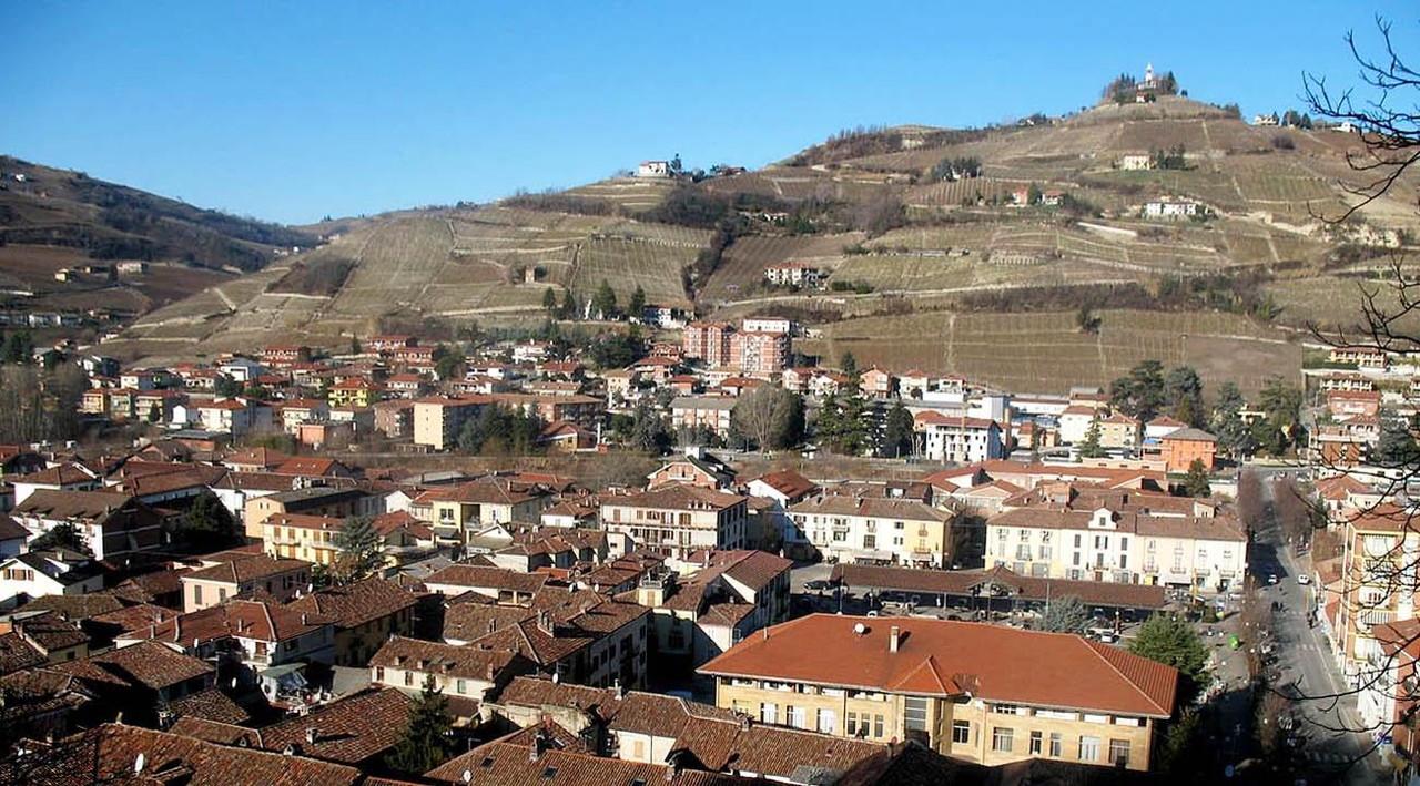 The hills around Santo Stefano Belbo